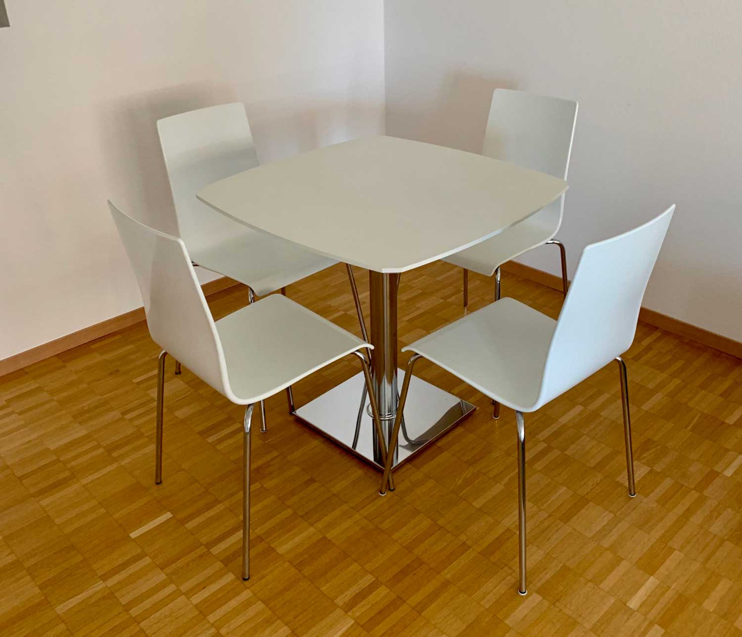 Kitchen Table For 2 Persons Pisler Furniture Rental